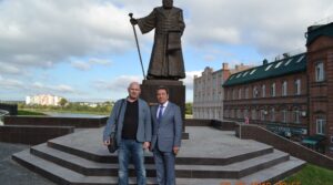 Глава г.о. Сызрань Николай Михайлович Лядин и председатель Федерации Бокса…
