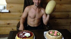Сегодня день рождения у тренера Федерации Бокса города Сызрань Фомина…