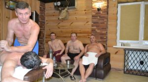 Сегодня в номере «В охотничьем стиле» элитного банного комплекса «Магнолия»…