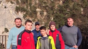 День отдыха, перед первыми поединками, подопечные Равиля Алимжановича Азизова проводят,…
