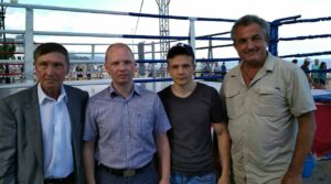 Сергей Неизвестных представляет федерацию бокса города Сызрань на Чемпионате России…