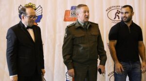 Почётный гость турнира «Памяти тренеров и спортсменов» Генерал-лейтенант внутренних войск…