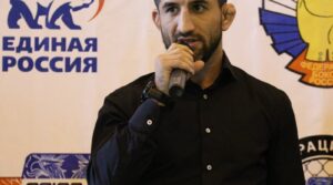 Расул «Чёрный тигр» Мирзаев — «чемпион России по MMA в…