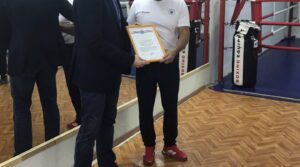 Сегодня депутат Самарской губернской думы Денис Кравчук посетил зал бокса…