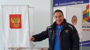 Тренер Федерации бокса г.о.Сызрань Равиль Азизов,проявил гражданскую сознательность и проголосовал…