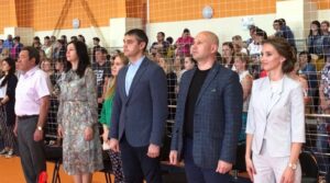 В качестве почетного гостя ,в новом ФСК ,посетил первенство г.о.Сызрань…