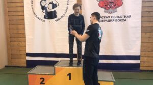 На первенстве Самарской области по боксу , Пименов Андрей представитель…
