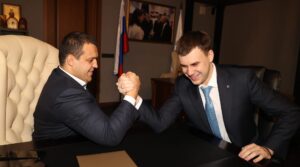 Передал Федерацию бокса России в руки Кирилла Щекутьева. Он получил…