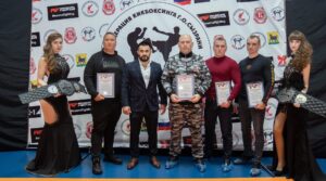 Вручение благодарностей от президента Федерации кикбоксинга г.о.Сызрань Ровшана Агаева ,…