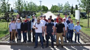 14.05.2021 г. воспитанники центра «Искра» посетили МАУК г.о. Тольятти «Парковый…