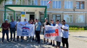 В предверии начала учебного года провели субботник на территории школы…
