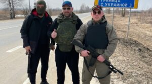Двигаемся дальше к нашим бойцам в следующую локацию !