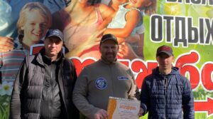 В день трудящихся , 1 мая , спортсмены ОО «Сплочение»…