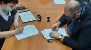 Кстати наша СРОО «Сплочение» является официальным наставником центра «Искра» »)…
