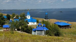 Так же общественники , посетили храм ⛪️ в честь Сызранской…