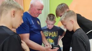 Сегодня ребята центра «Искра» встретились с уважаемыми гостями — Сергеем…