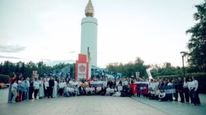 🇷🇺 ПЛАМЯ, КОТОРОЕ НАС ОБЪЕДИНЯЕТ Тюмень, площадь Памяти, Вечный огонь….