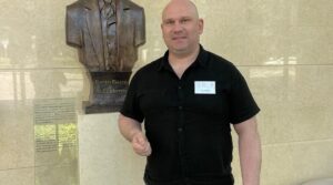 С юбилеем, Сергей Александрович ! 45 лет — возраст зрелости…