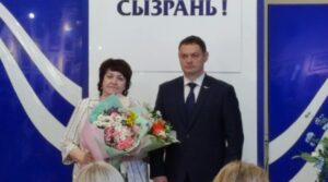 Директор центра «Искра» Вера Андреевна Ковтонюк — на Доске почёта…